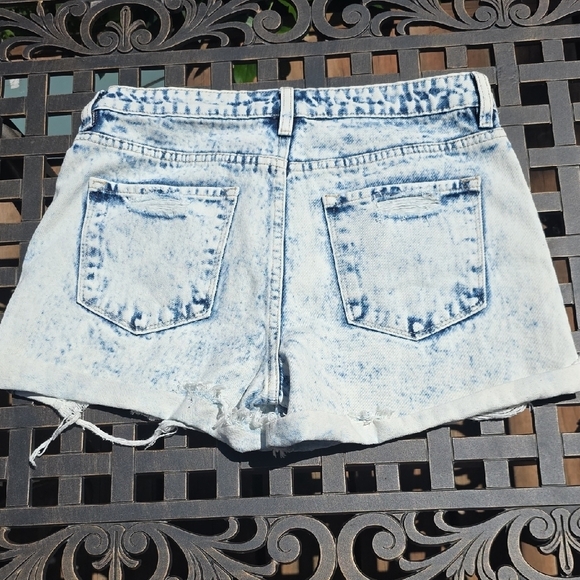 KanCan Light Blue Distressed Jean Shorts - Picture 4 of 6